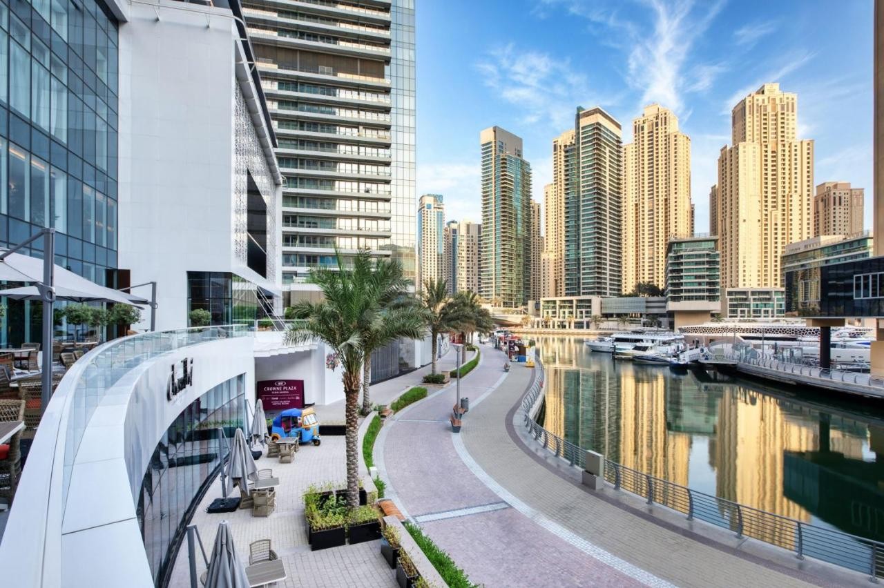 
                                        Crowne Plaza Dubai Marina
                    