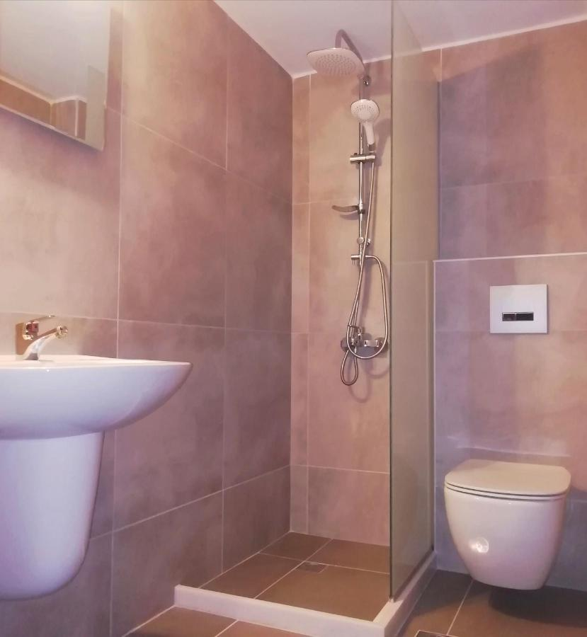 hotel_img