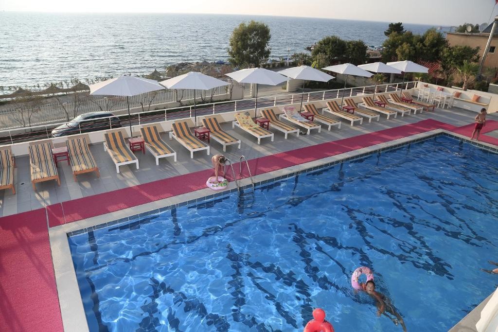 hotel_img