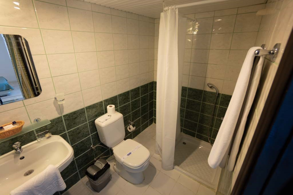 hotel_img
