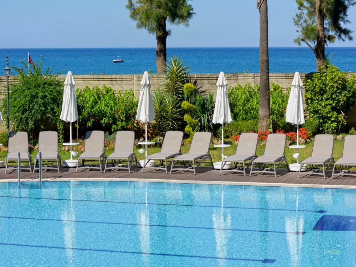 hotel_img