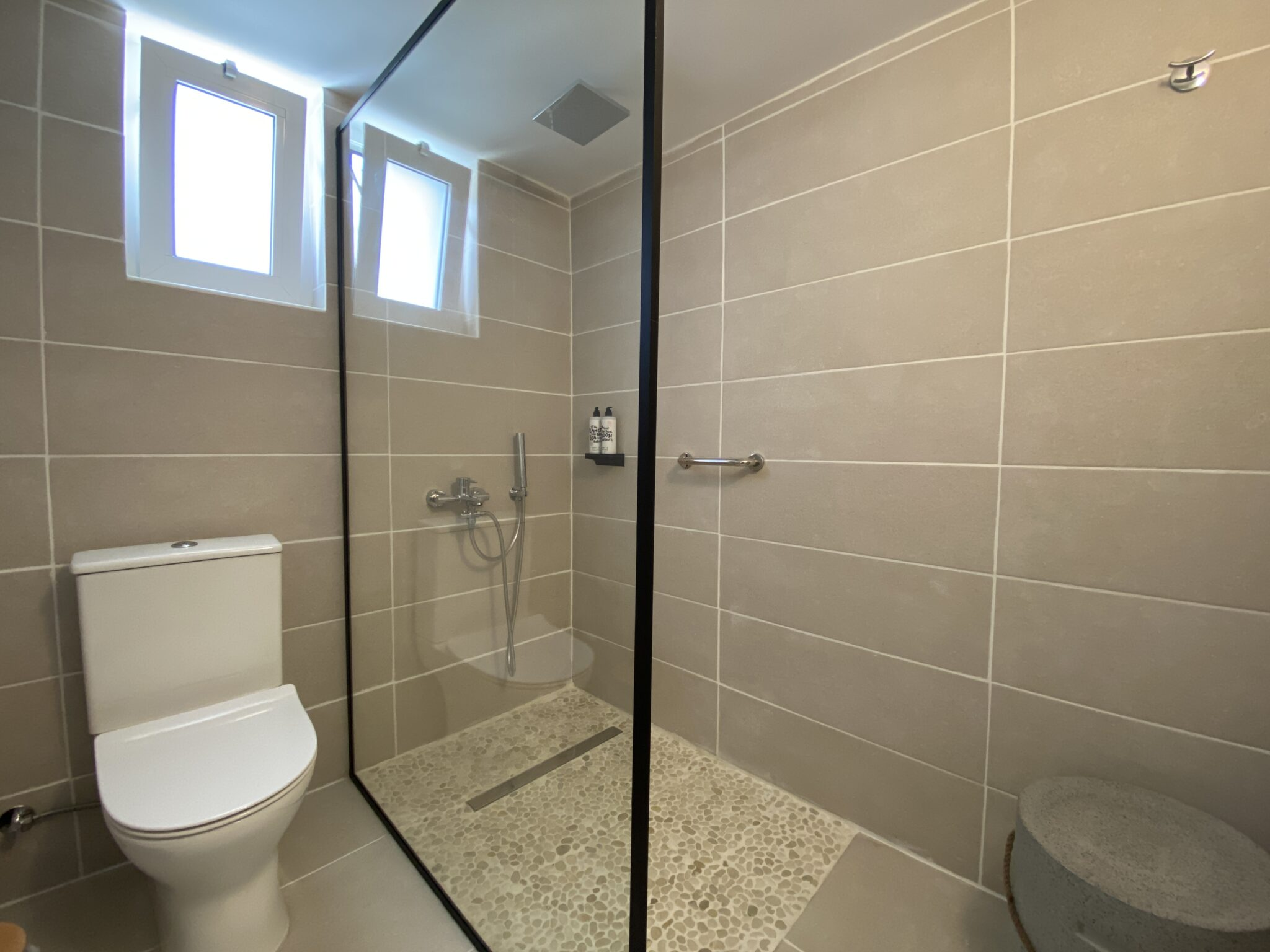 hotel_img