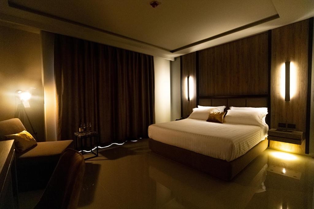 hotel_img