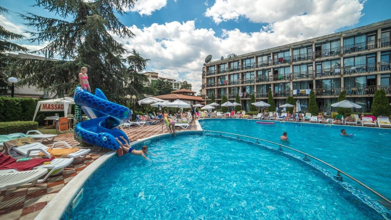 hotel_img
