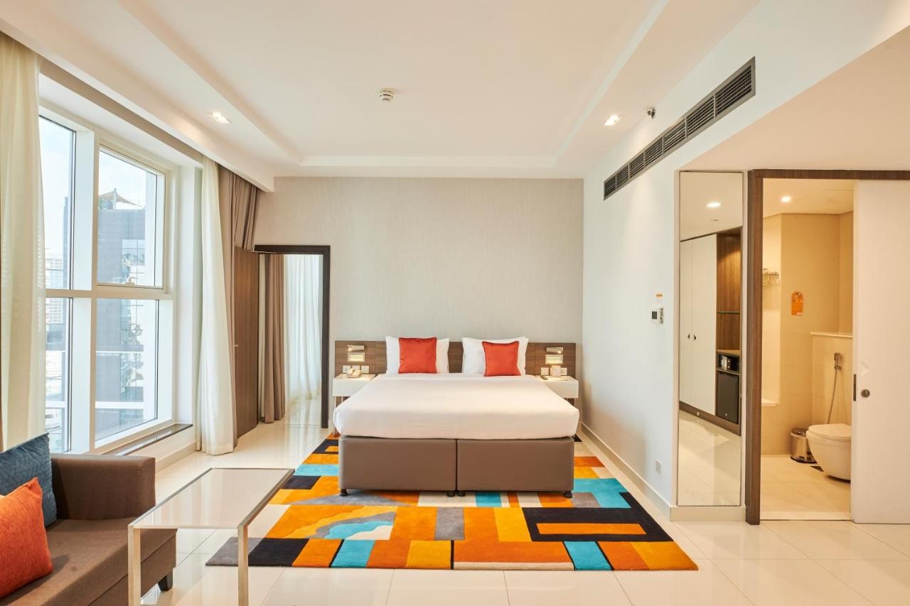 hotel_img