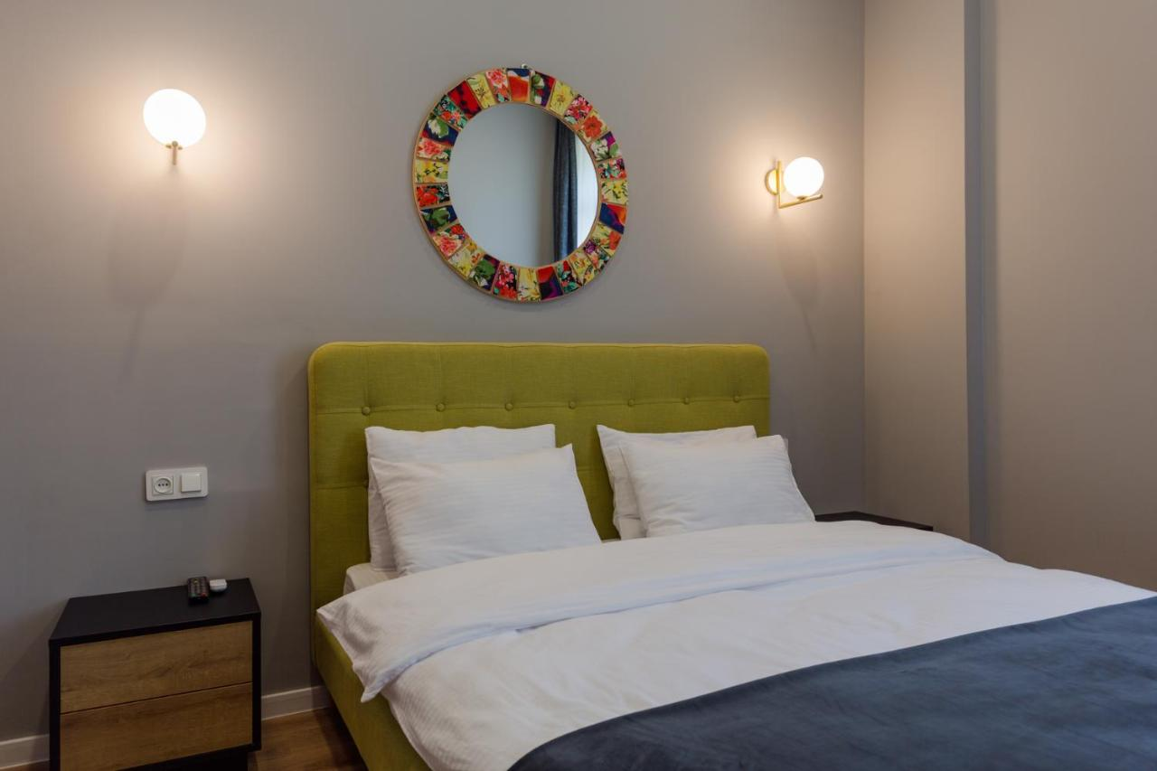 hotel_img