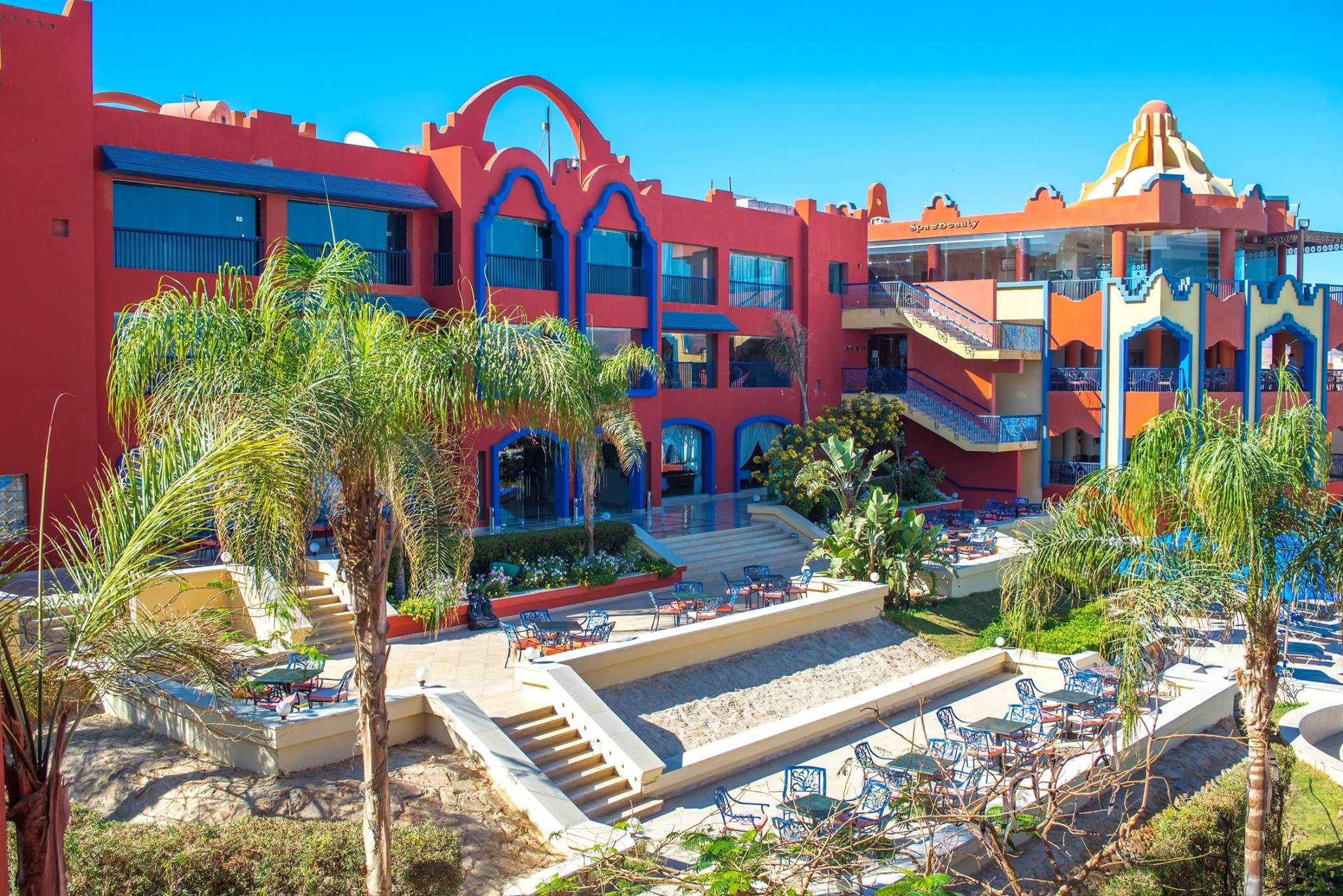 hotel_img