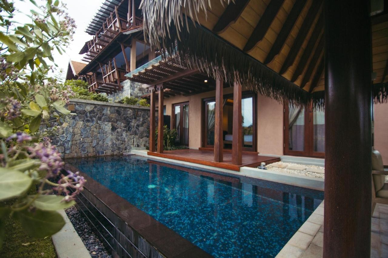 hotel_img