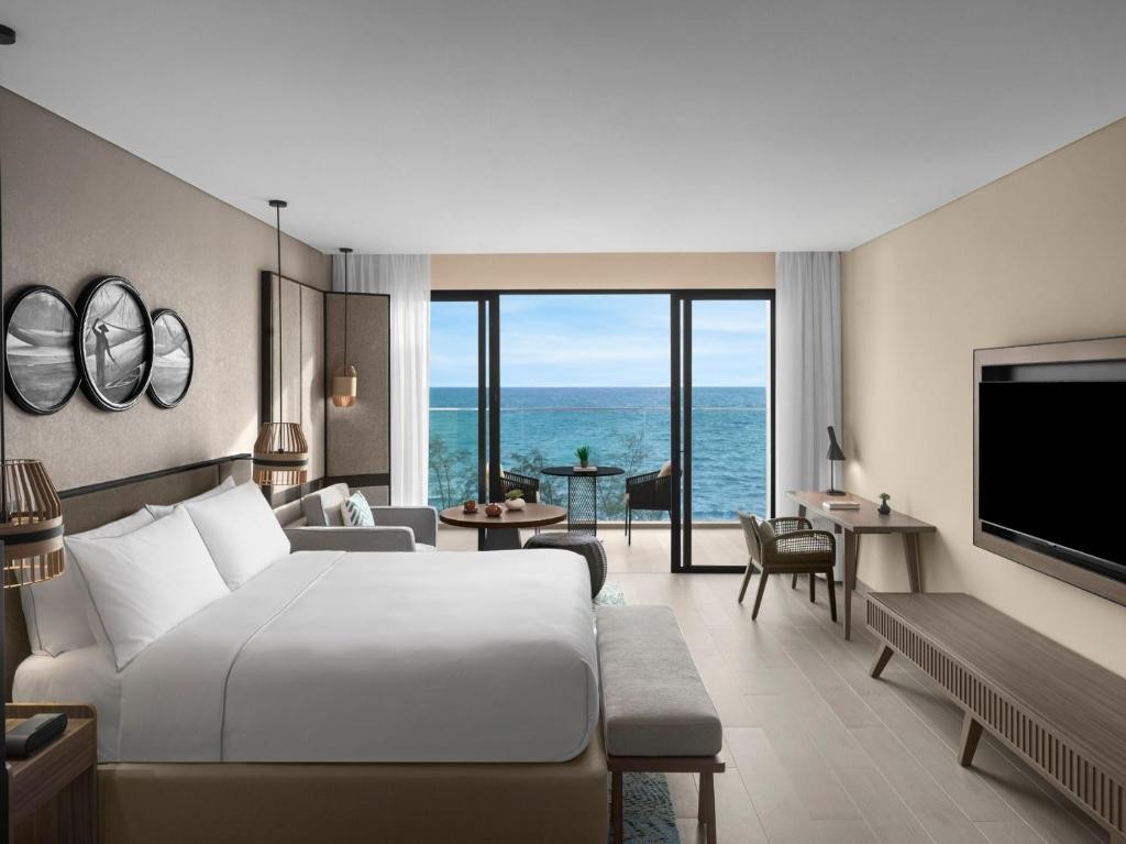 hotel_img