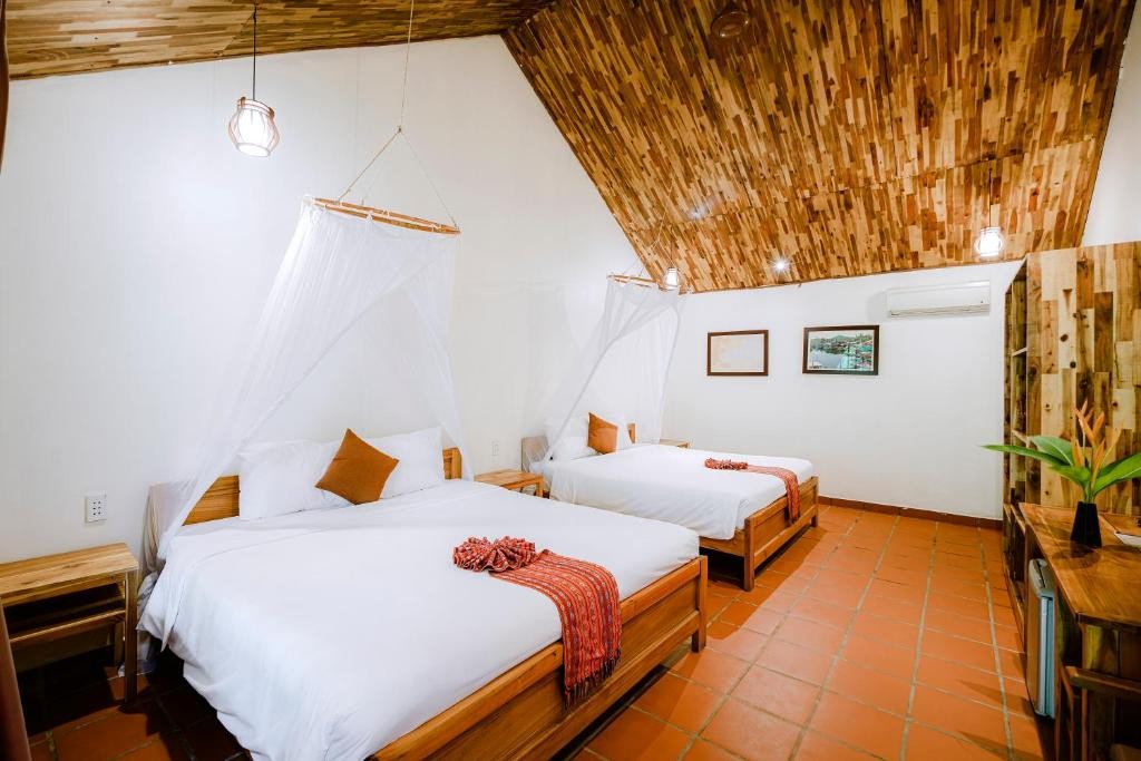 hotel_img