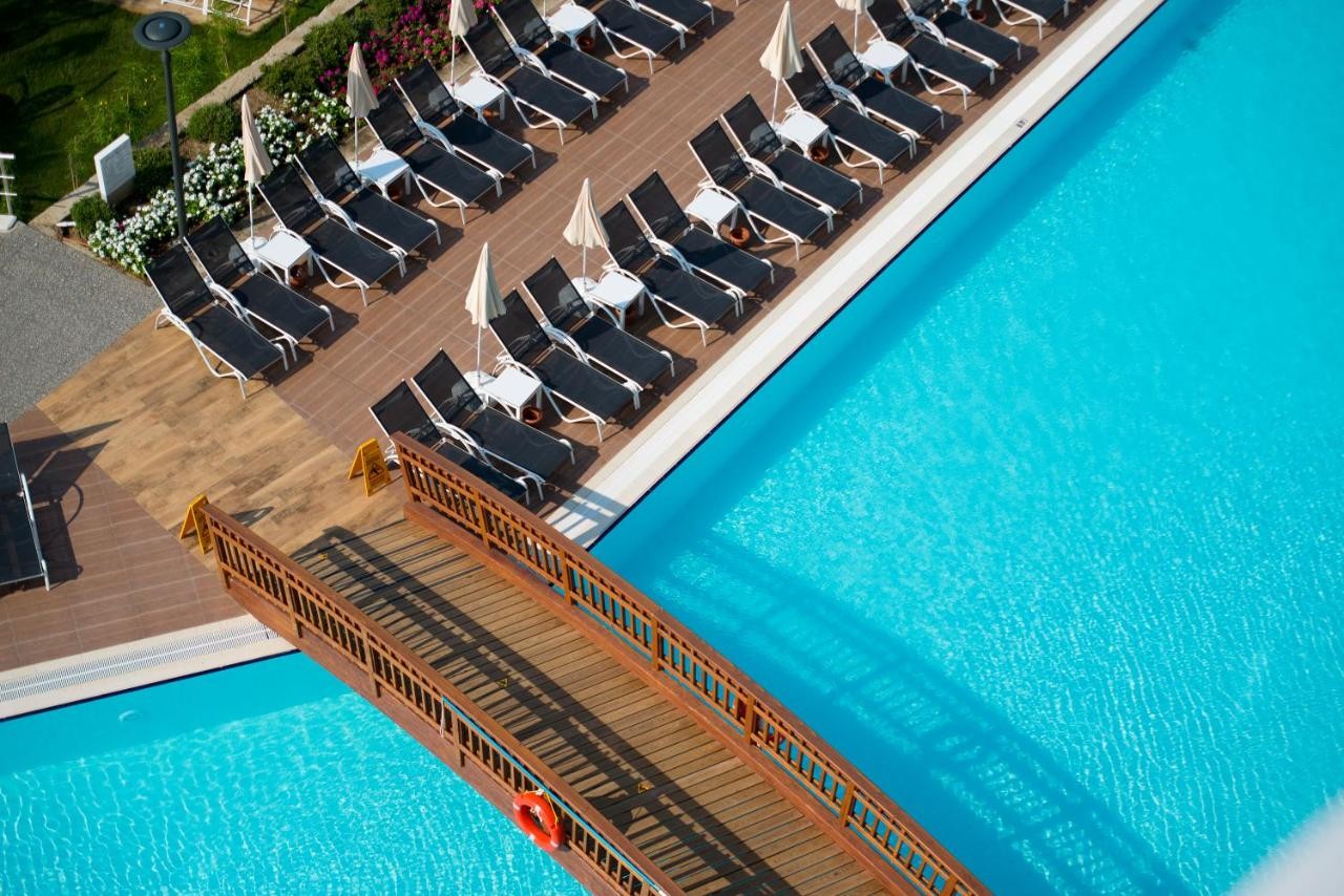 hotel_img