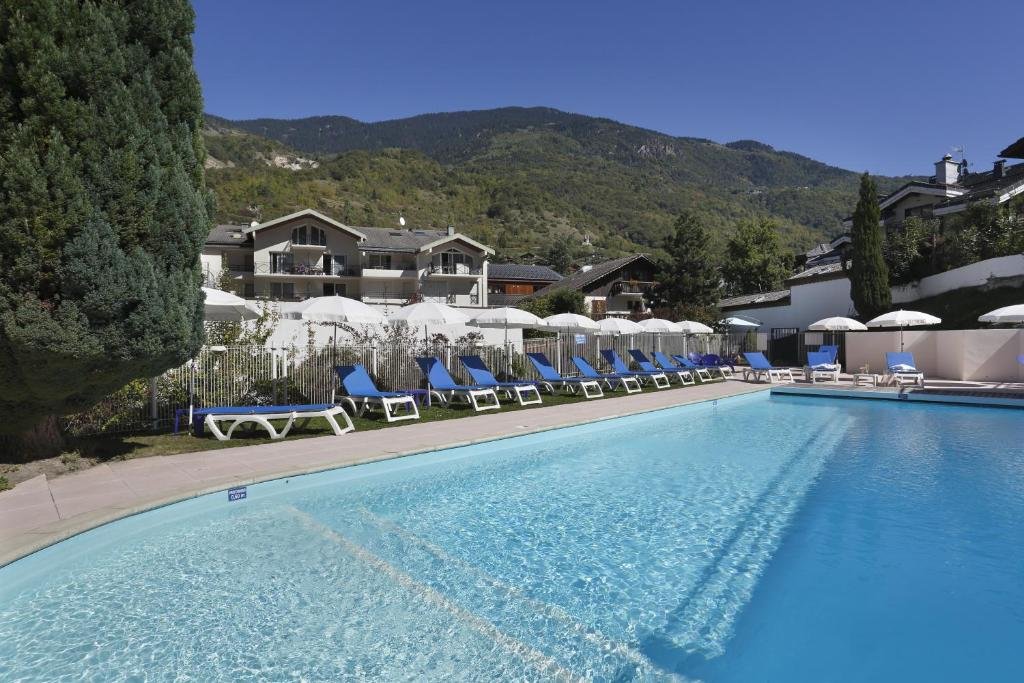 hotel_img
