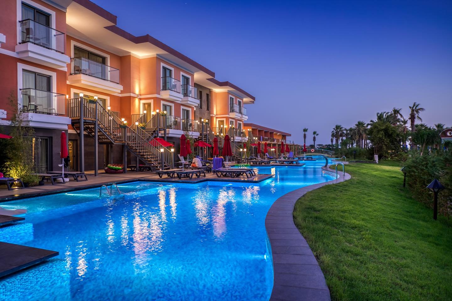 hotel_img