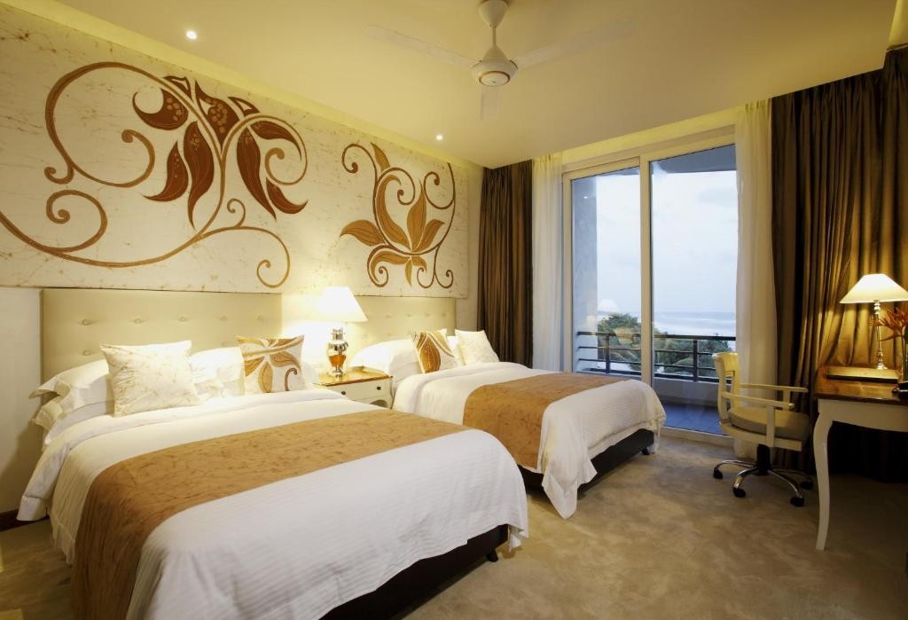 hotel_img