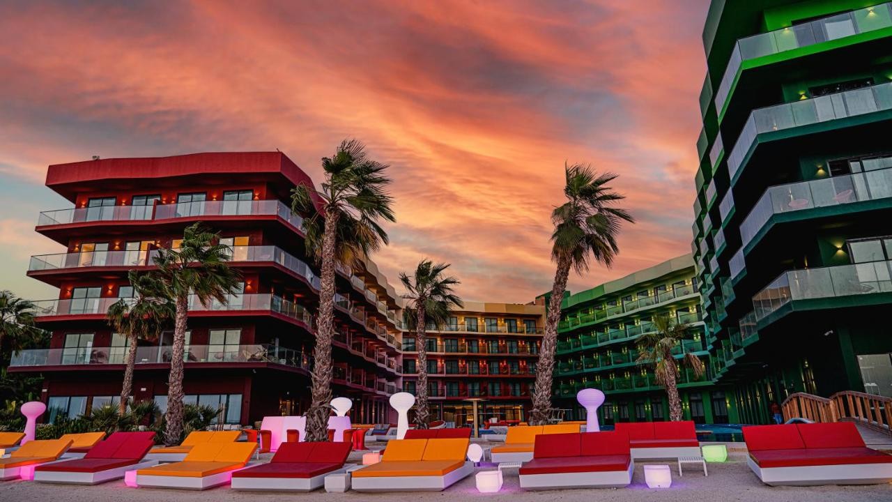 hotel_img