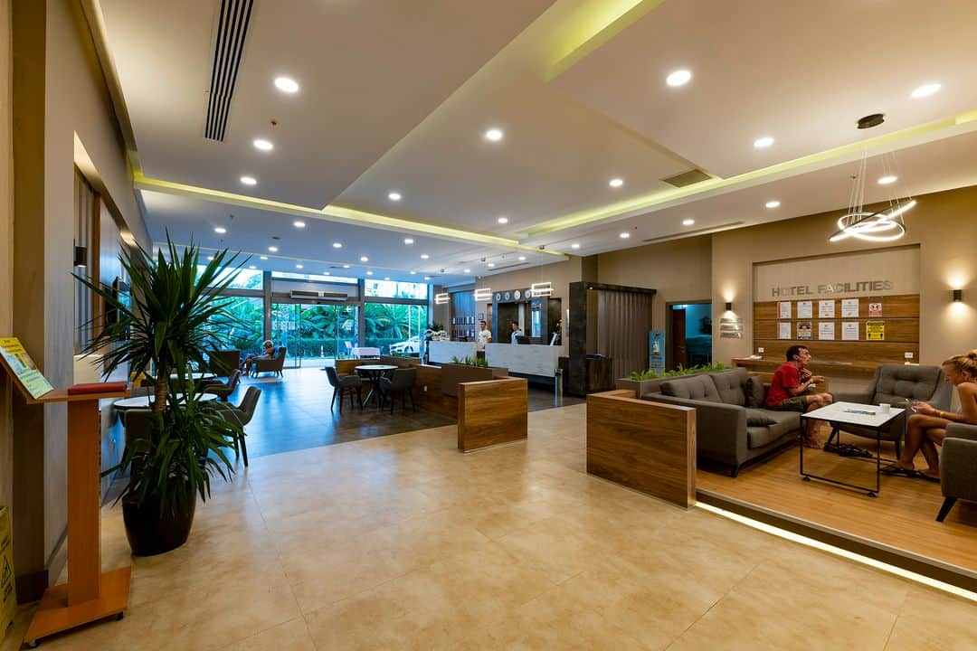 hotel_img