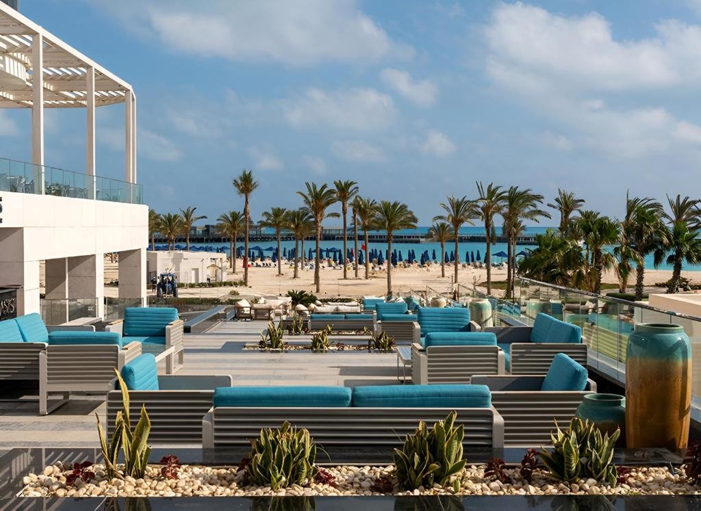 hotel_img