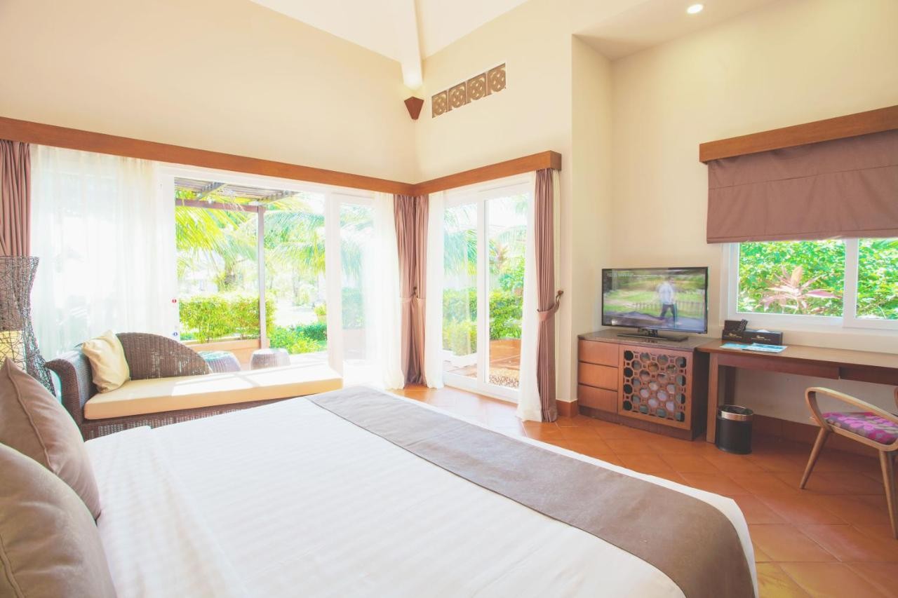 hotel_img