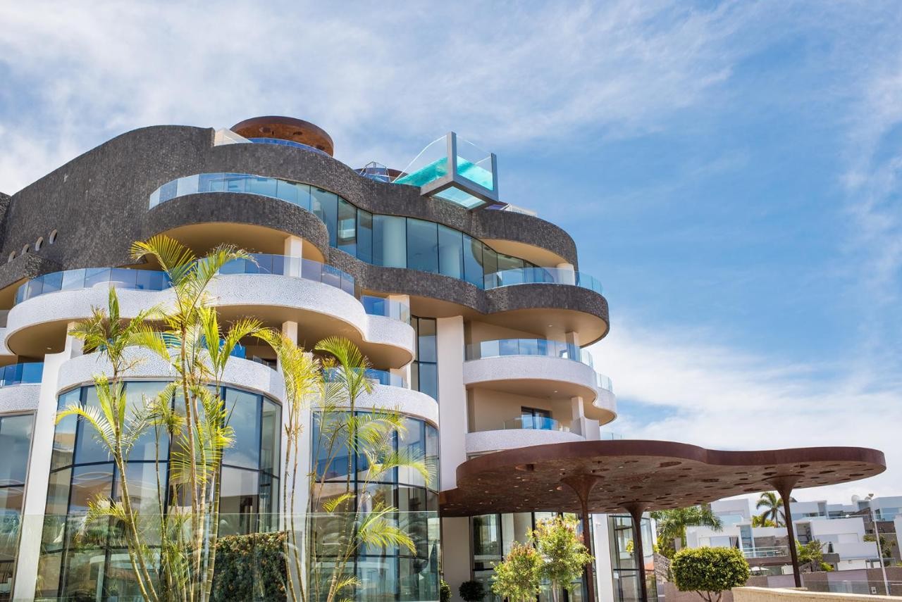 hotel_img