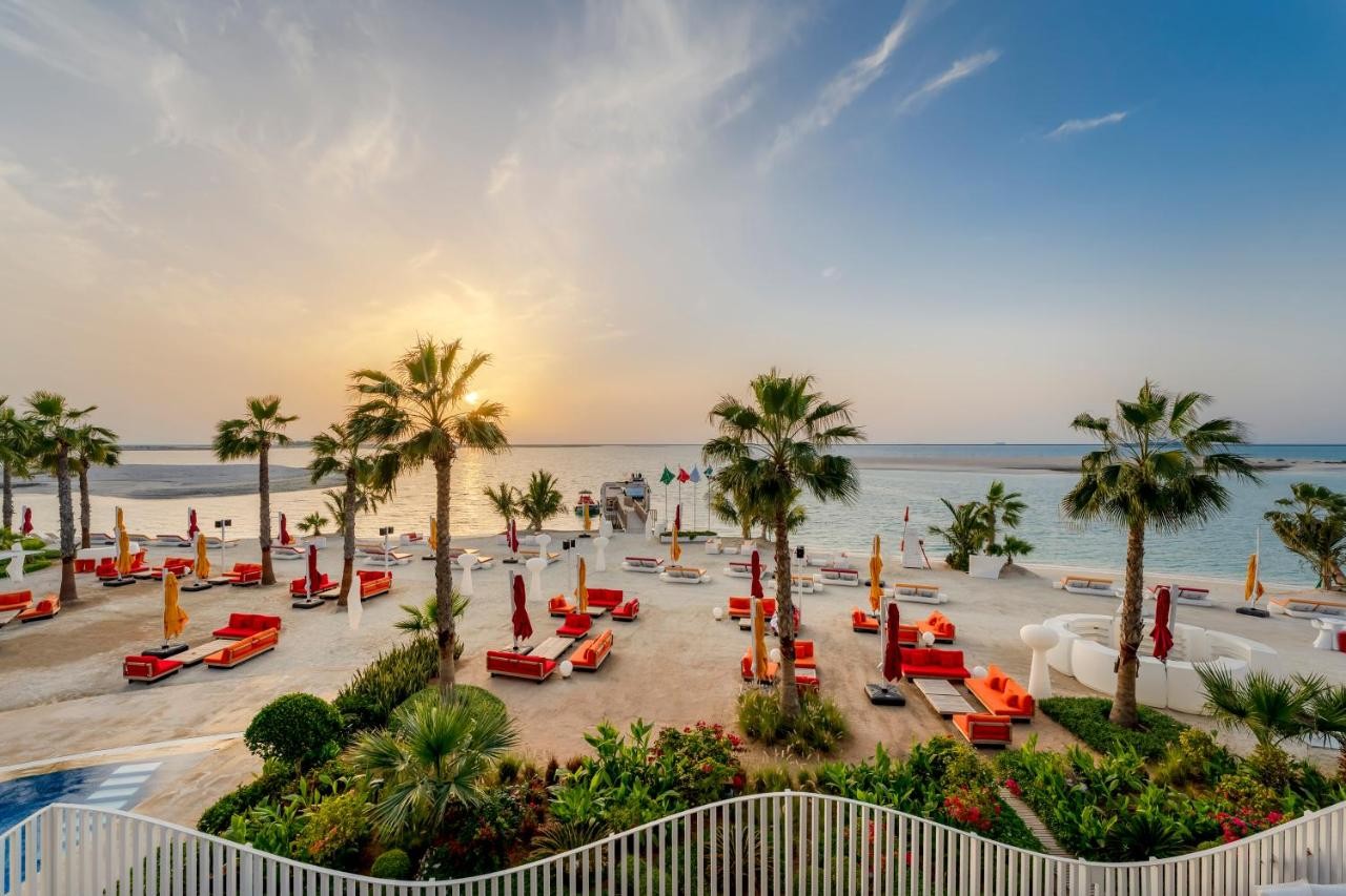 hotel_img