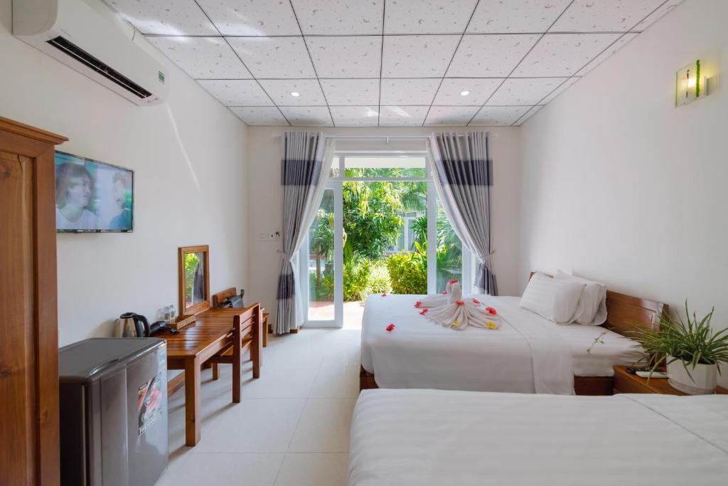 hotel_img