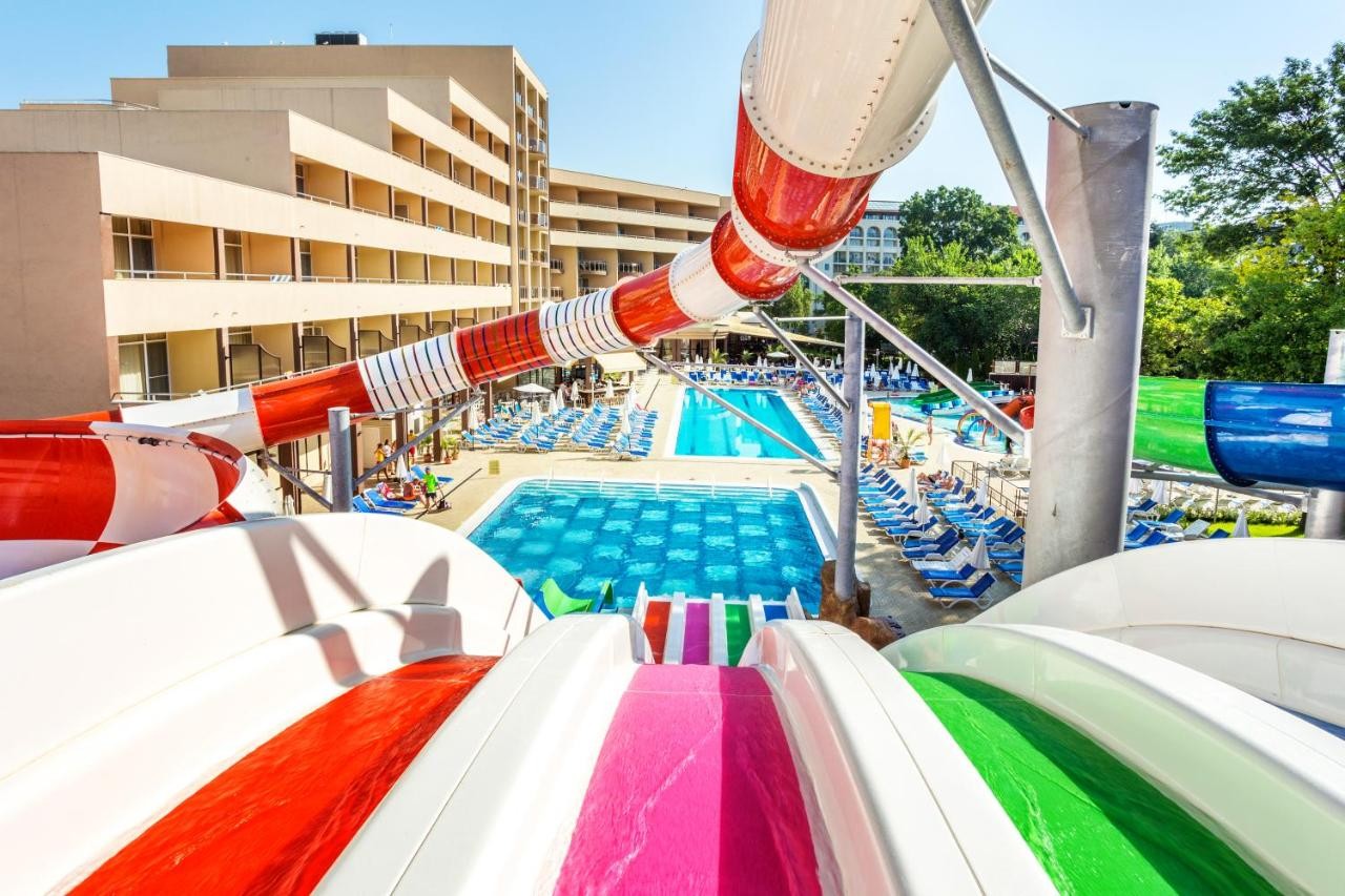 hotel_img