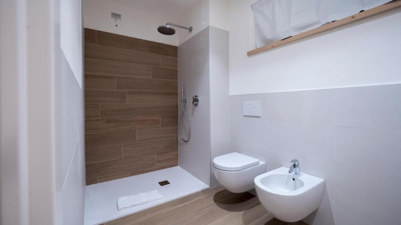 hotel_img