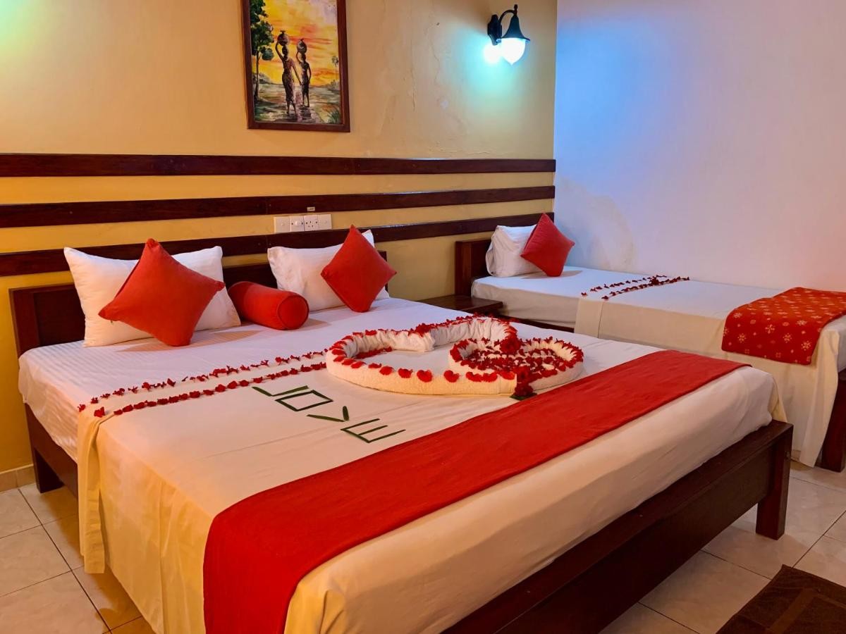 hotel_img