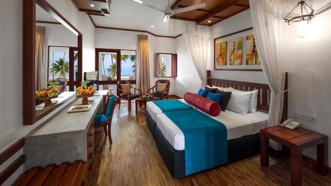 hotel_img