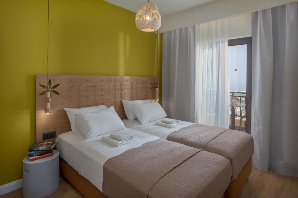 hotel_img