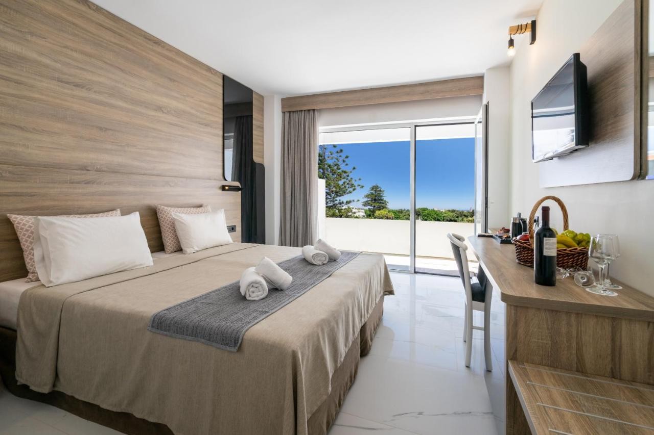 hotel_img
