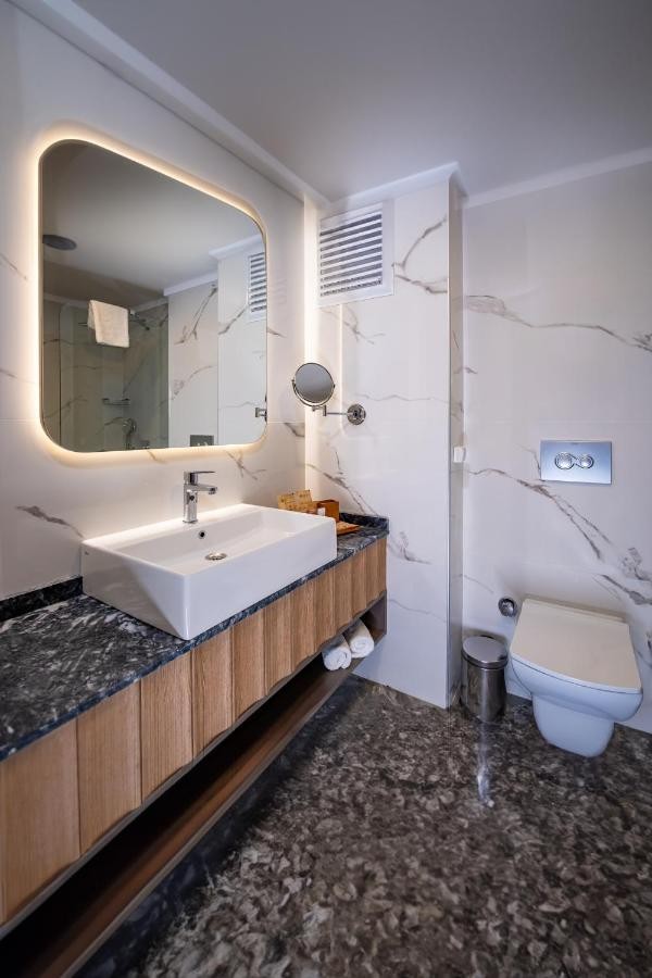 hotel_img