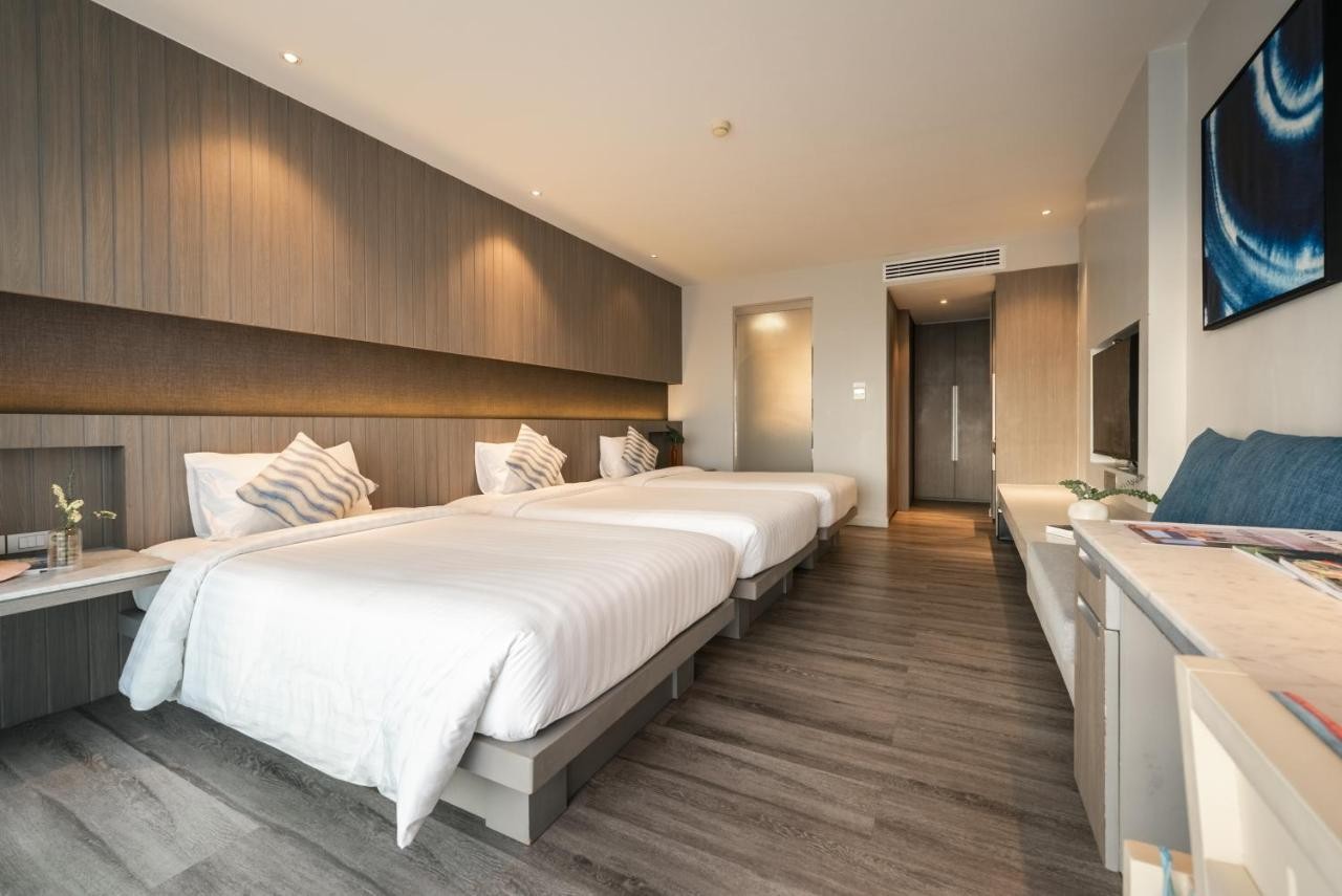 hotel_img