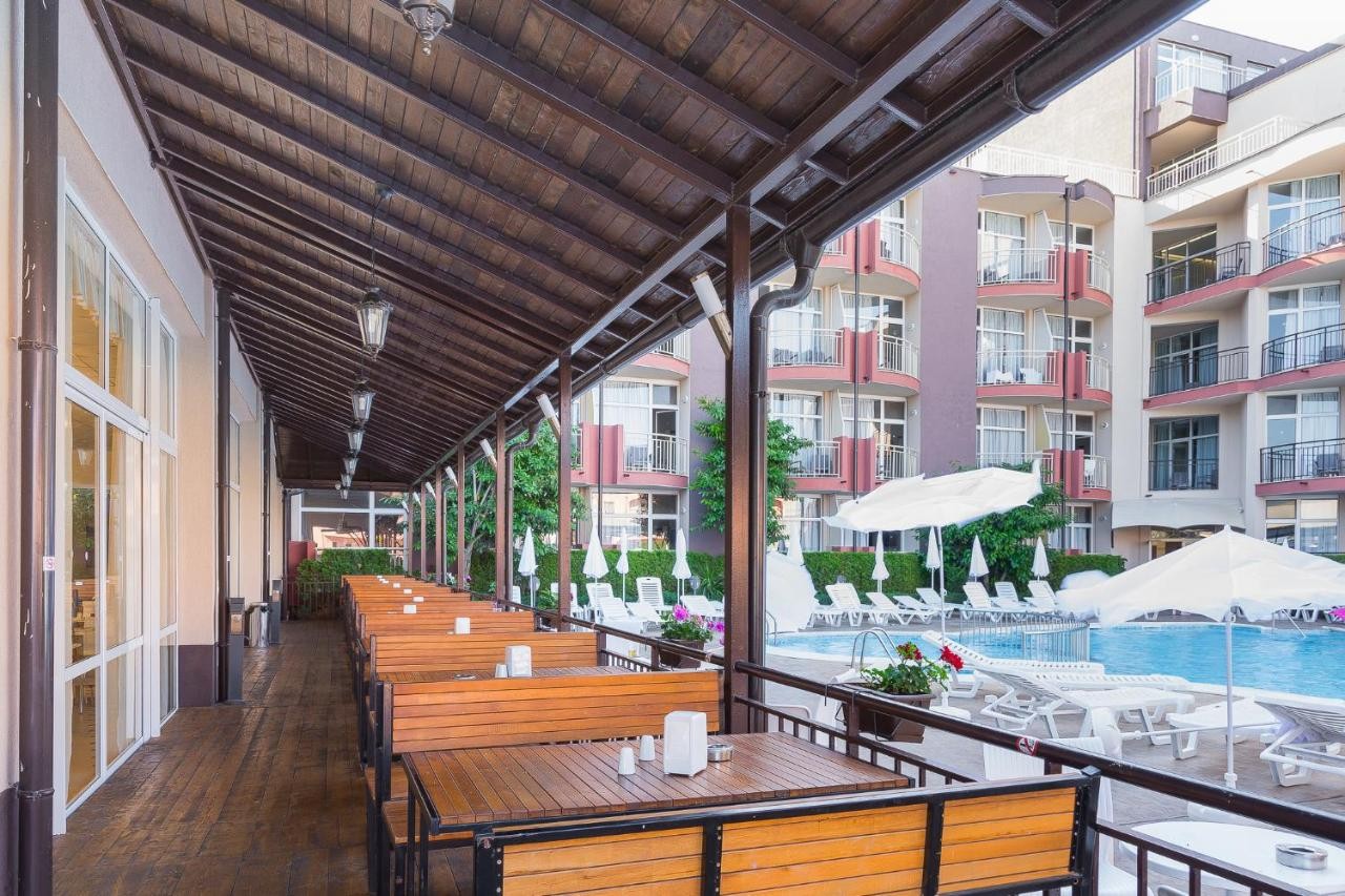 hotel_img
