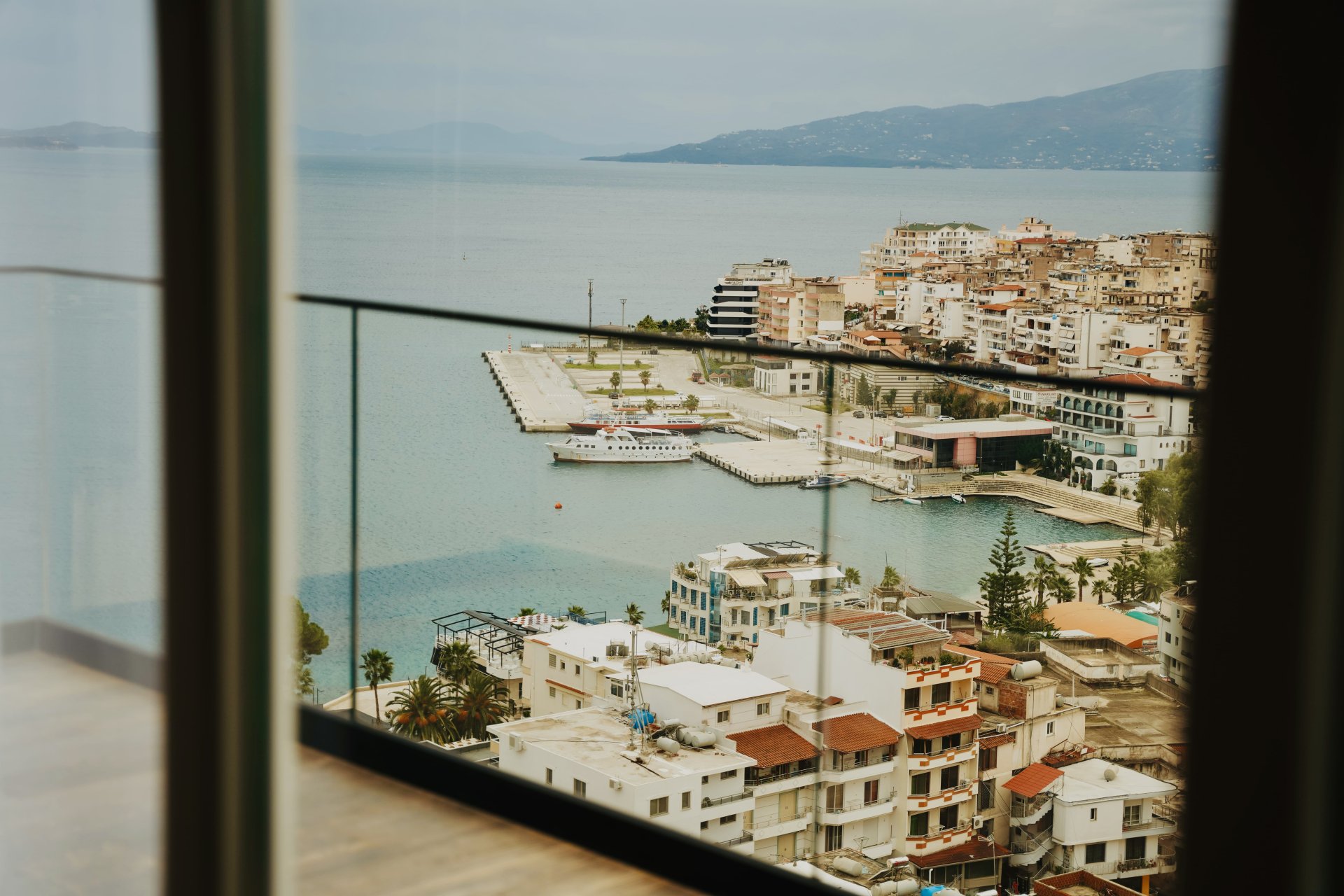 hotel_img
