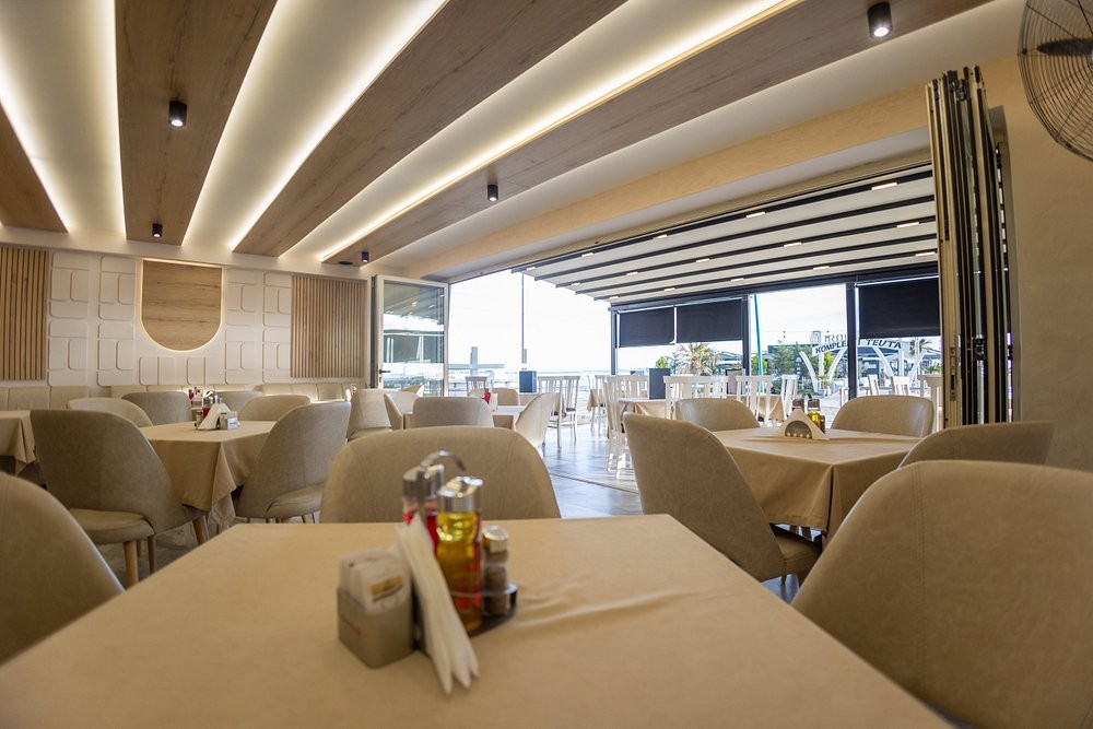 hotel_img