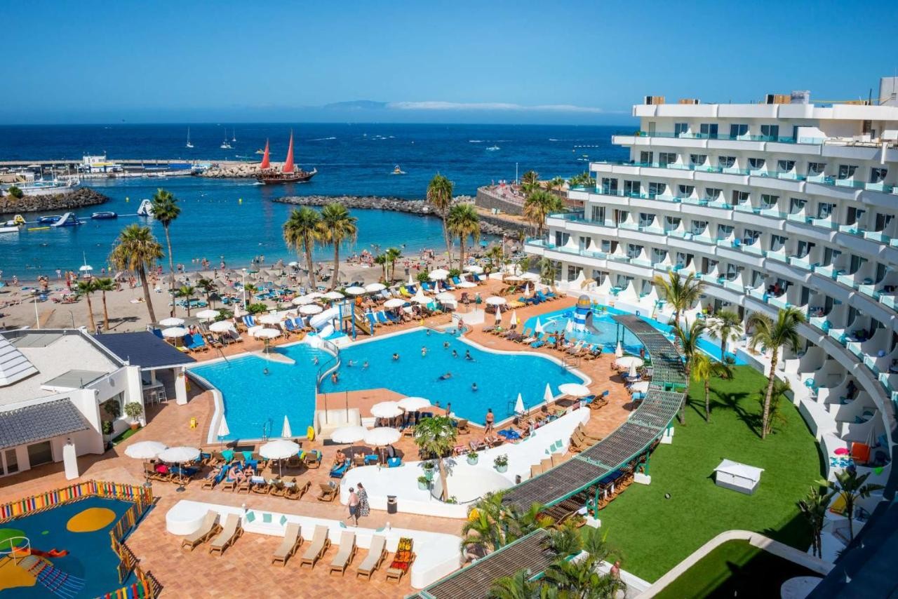 hotel_img