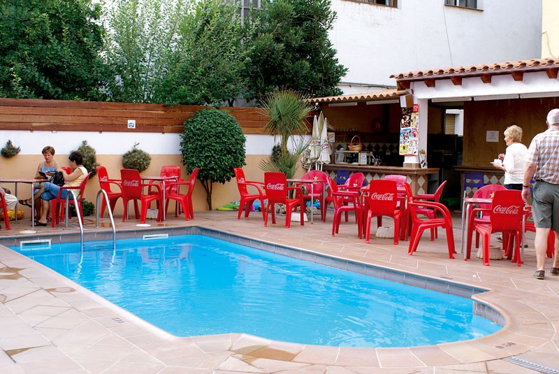 hotel_img