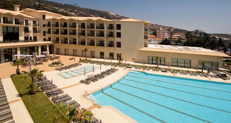 hotel_img