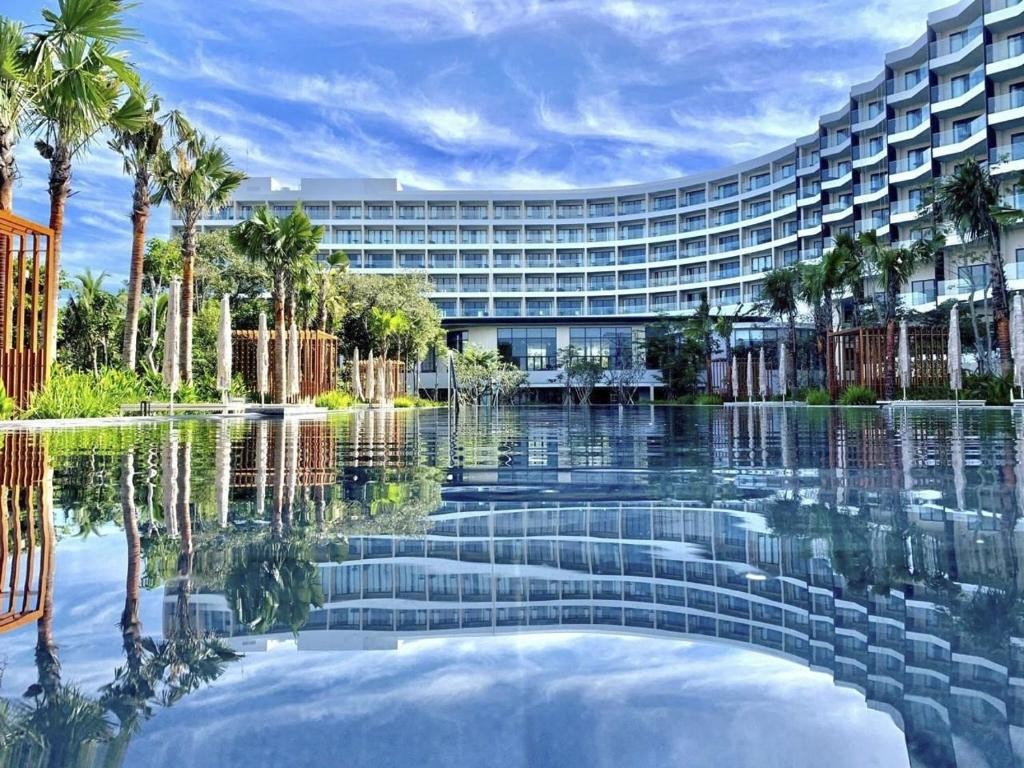 hotel_img