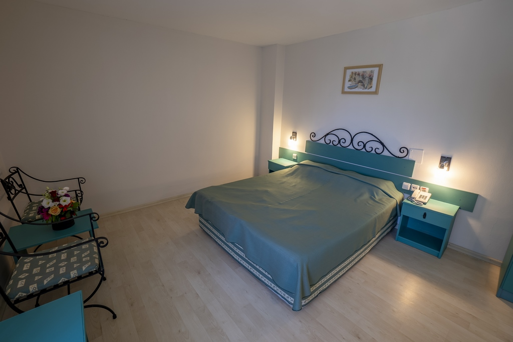 hotel_img
