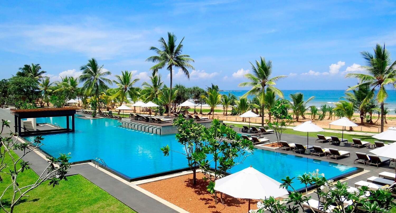 hotel_img