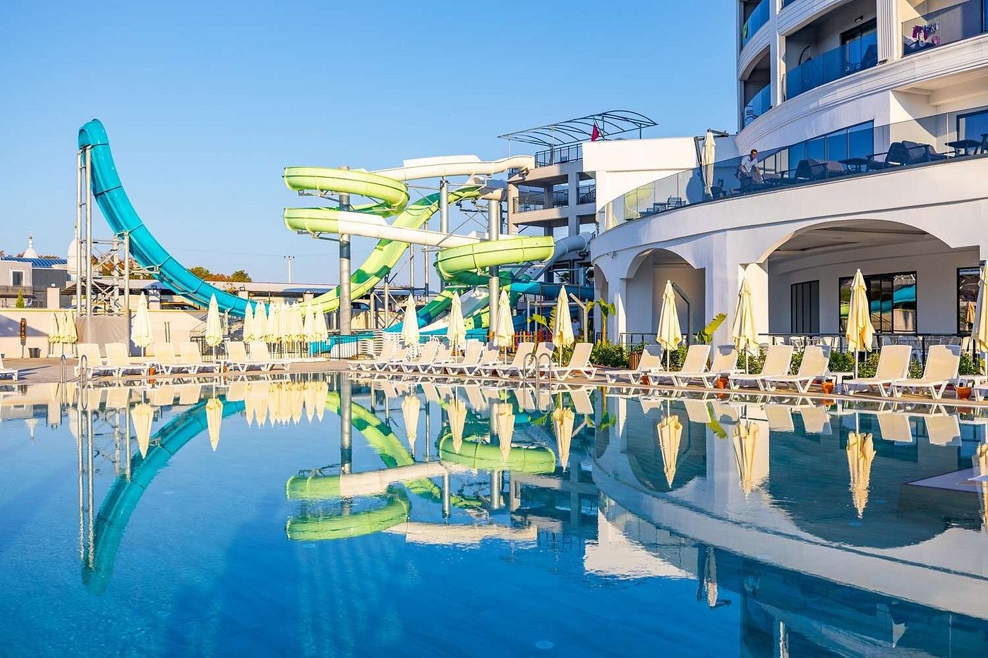 hotel_img