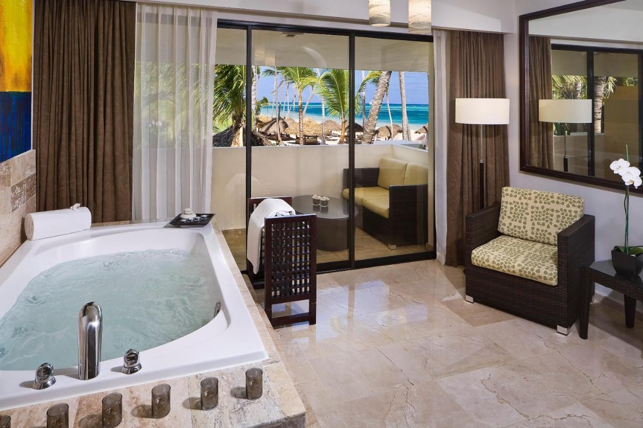 hotel_img