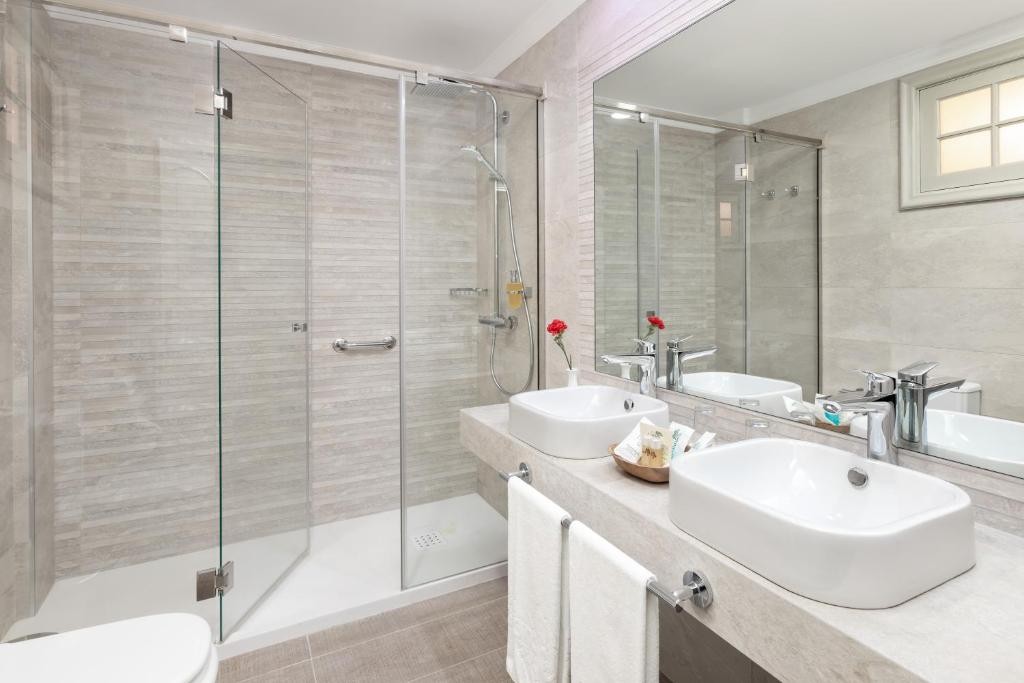 hotel_img