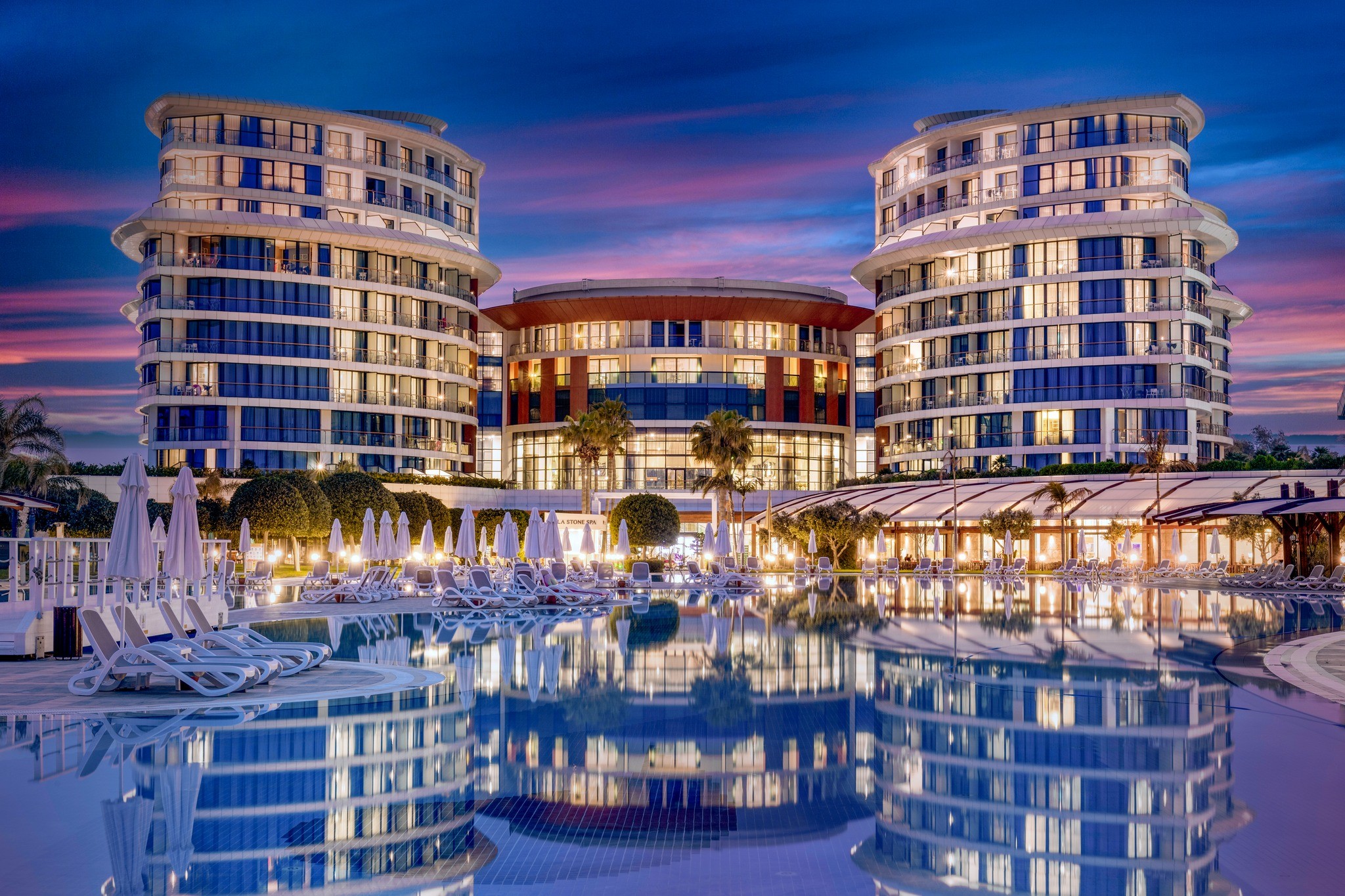 hotel_img