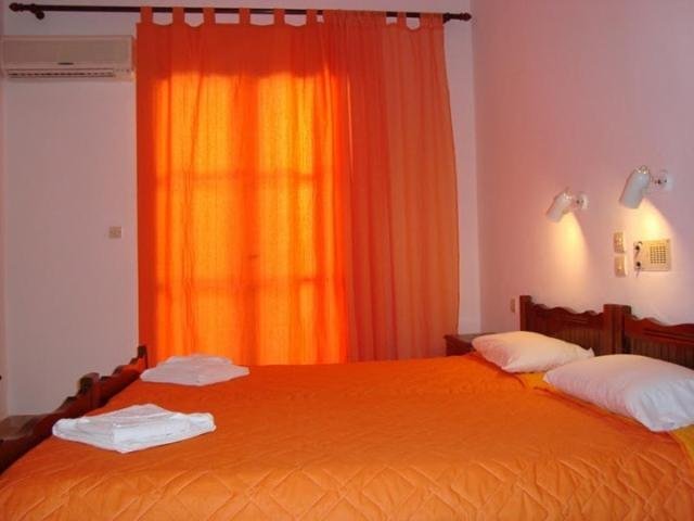 hotel_img