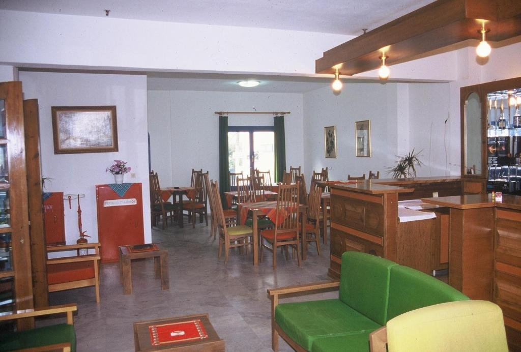 hotel_img