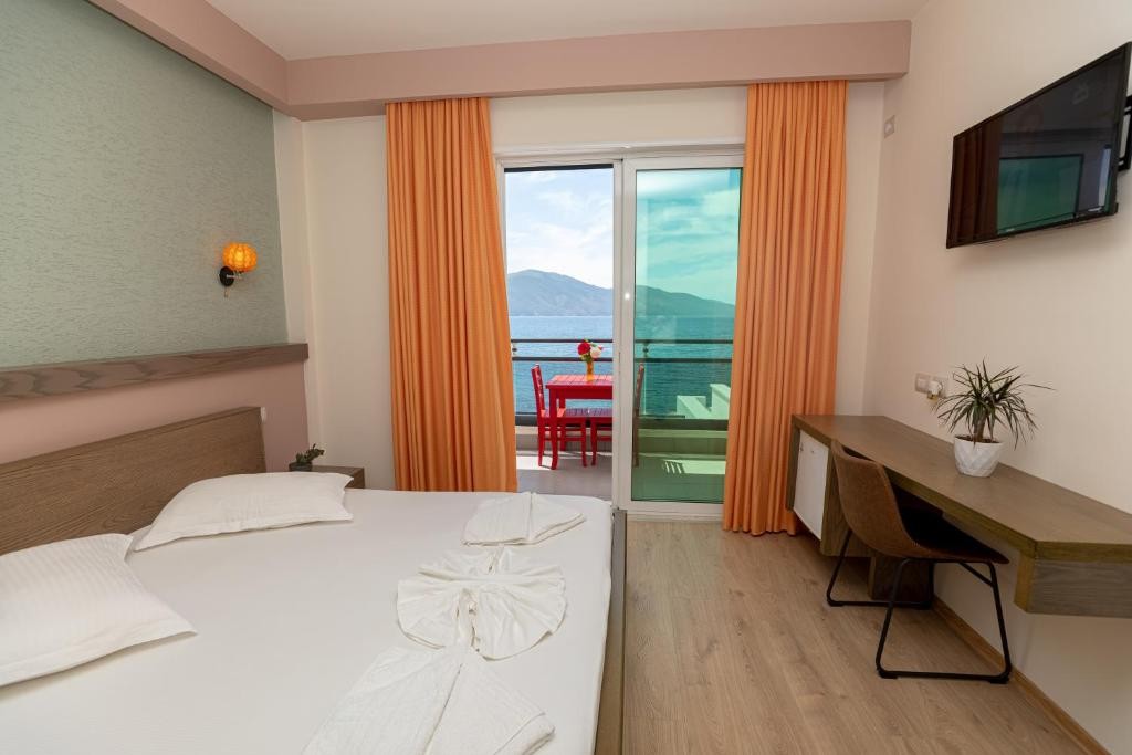 hotel_img