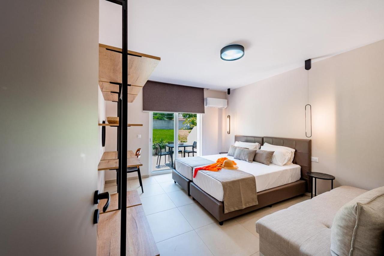 hotel_img